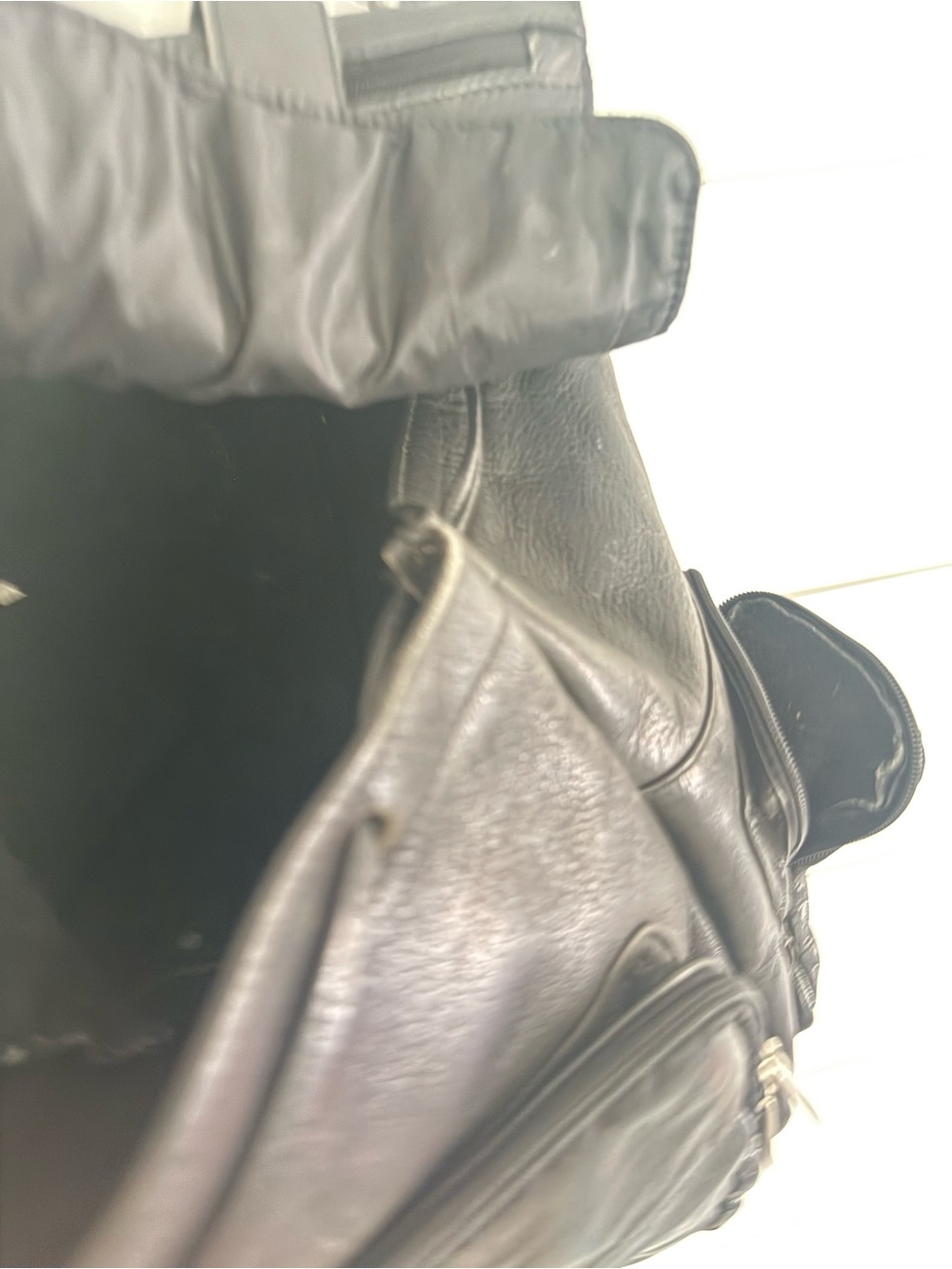 Vintage Leather Backpack Black Midsize Drawstring Pockets BuckleHeritage - Picture 11 of 16